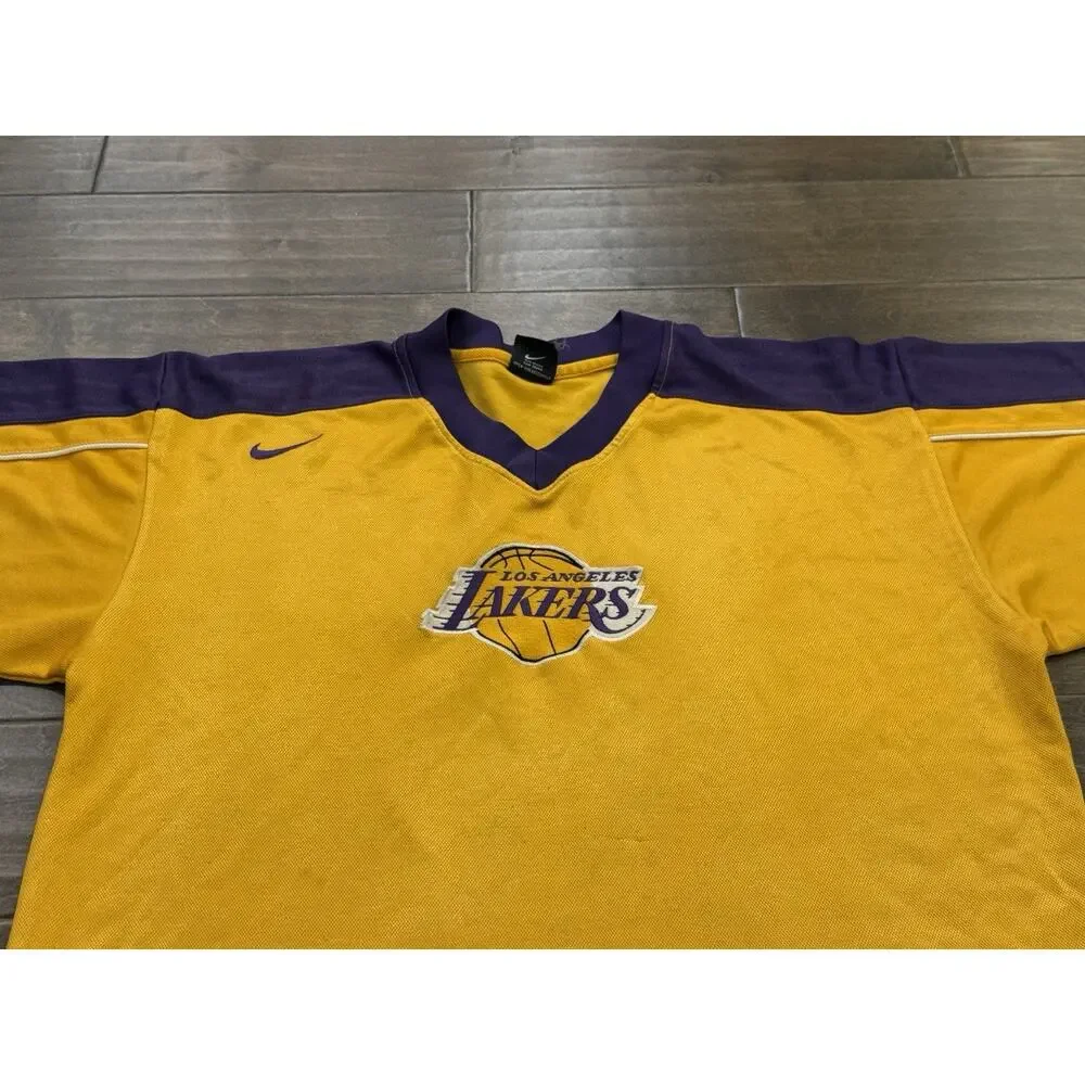 Vintage Nike Yellow NBA Los Angeles Lakers Basketball Short Sleeve Jersey Size L
